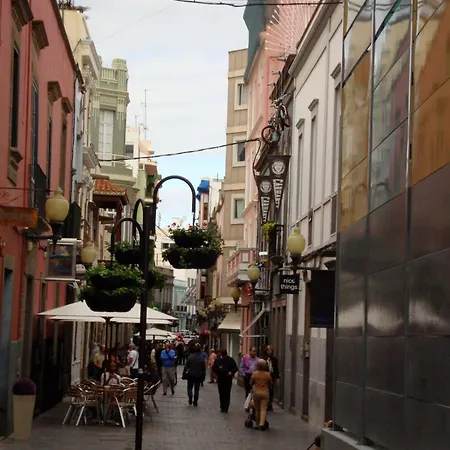 Apartament Triana Teatro Vv